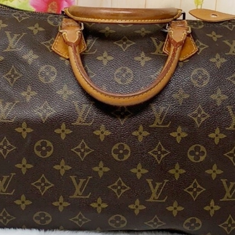 Louis Vuitton Speedy 35
